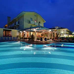 3* Hotel Junior Family